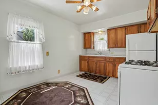 57 26th Street N, Battle Creek, MI 49015 - Photo 6