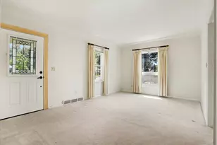 57 26th Street N, Battle Creek, MI 49015 - Photo 2