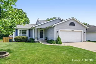 1660 Simmons Ave NE, Grand Rapids, MI 49505 - Photo 1
