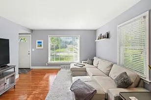 1831 Diamond Ave NE, Grand Rapids, MI 49505 - Photo 8