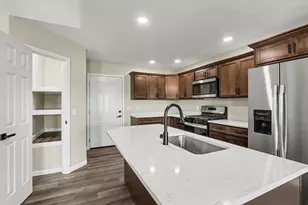 124 Jeremy St, Constantine, MI 49042 - Photo 8