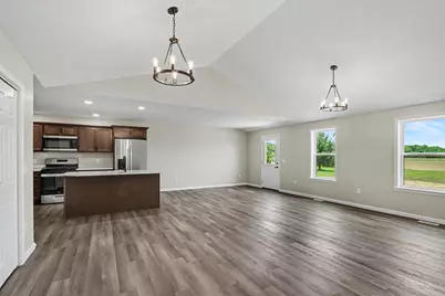 124 Jeremy Street, Constantine, MI 49042 - Photo 4