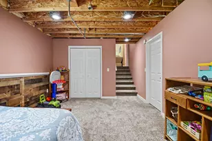 2561 Orchard View Dr NE, Grand Rapids, MI 49505 - Photo 28