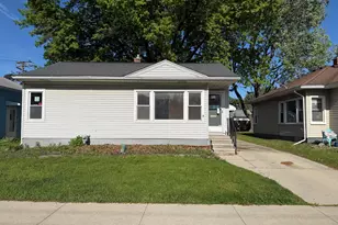22415 Wilmot Ave, Eastpointe, MI 48021 - Photo 1