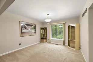 30521 Knighton Dr, Farmington, MI 48331 - Photo 32