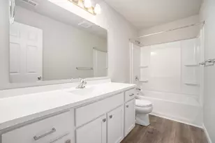724 Manorwood Cir, Benton Harbor, MI 49022 - Photo 12