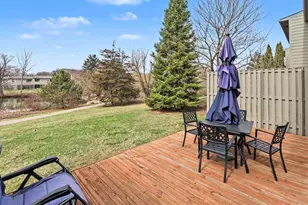 719 Watersedge Dr, Ann Arbor, MI 48105 - Photo 30