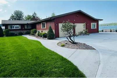 4554 Crescent Beach Road, Onekama, MI 49675 - Photo 38