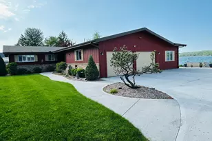 4554 Crescent Beach Rd, Onekama, MI 49675 - Photo 38