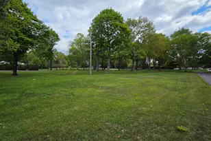 32619 Greenland Ct, Livonia, MI 48154 - Photo 20