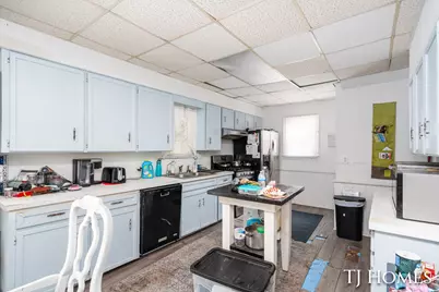 8245 45th Street SE, Ada, MI 49301 - Photo 10