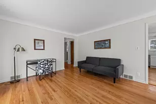 26912 W Davison, Bedford, MI 48239 - Photo 4