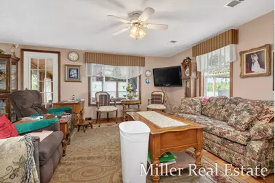 2801 Lower Lake Road, Hastings, MI 49058 - Photo 12