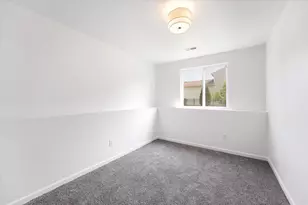 6675 Cypress Bay Dr, Kalamazoo, MI 49009 - Photo 26