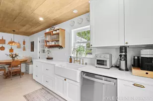 1347 Fisk Rd SE, Grand Rapids, MI 49506 - Photo 18