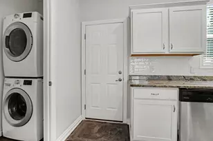 8031 Sielle Path, Portage, MI 49024 - Photo 10
