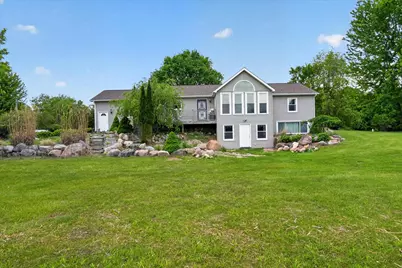 5569 S Corey Road, Perry, MI 48872 - Photo 1