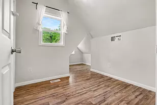 2315 Stevens Ave, Kalamazoo, MI 49008 - Photo 14