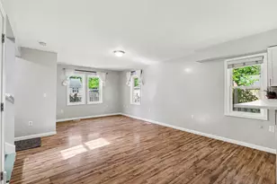 2315 Stevens Ave, Kalamazoo, MI 49008 - Photo 8