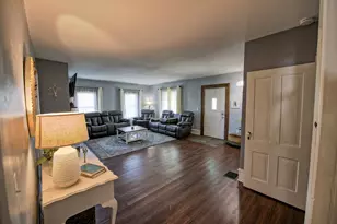 8250 Oneida Rd, Grand Ledge, MI 48837 - Photo 4