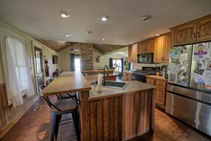 8250 Oneida Rd, Grand Ledge, MI 48837 - Photo 8