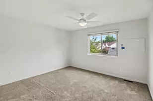 312 Redrock Ct, Ann Arbor, MI 48103 - Photo 18