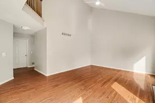 312 Redrock Ct, Ann Arbor, MI 48103 - Photo 10