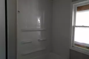 44 Harris St, Battle Creek, MI 49037 - Photo 12