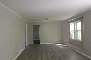 44 Harris St, Battle Creek, MI 49037 - Photo 2