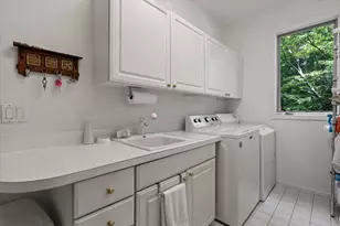 35700 Cross Creek N, Farmington Hills, MI 48331 - Photo 18