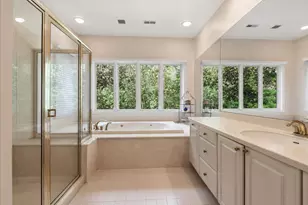 35700 Cross Creek N, Farmington Hills, MI 48331 - Photo 30