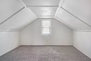 3840 Bart Ave, Warren, MI 48091 - Photo 8