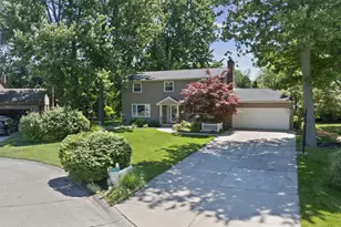 8073 Gandy Ct, Grosse Ile, MI 48138 - Photo 4