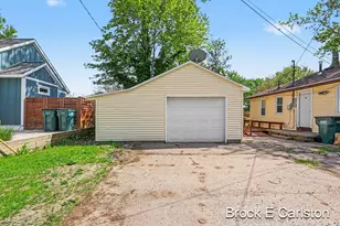 85 Lake Shore Blvd, Norton Shores, MI 49444 - Photo 26