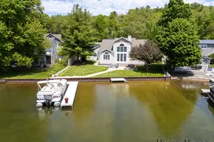 8789 Je-NE-Be Dr NE, Rockford, MI 49341 - Photo 2