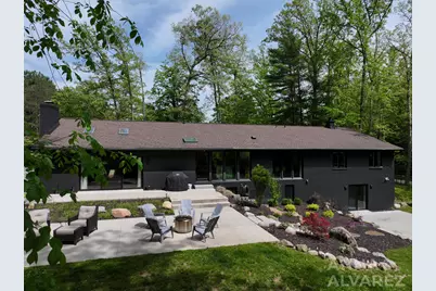 7130 Oakbrook Street SE, Grand Rapids, MI 49546 - Photo 4