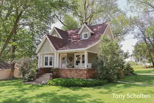3579 Perry St, Hudsonville, MI 49426 - Photo 2