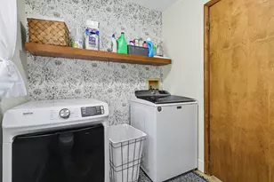 240 S Broton Rd, Muskegon, MI 49442 - Photo 16