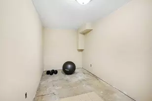 33150 Evelyn Ave, Paw Paw, MI 49079 - Photo 14