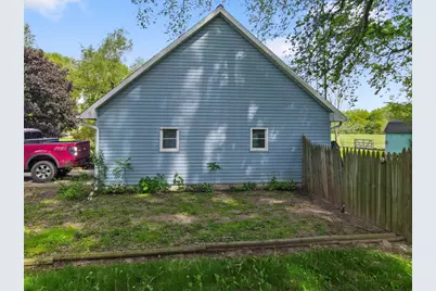 5641 E Orchard Street, Delton, MI 49046 - Photo 4