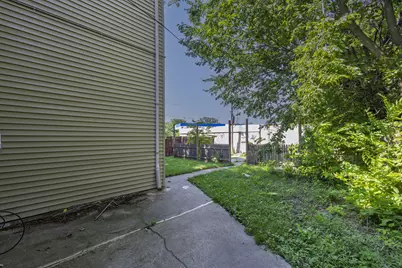 1565 W Grand #1, Detroit, MI 48208 - Photo 16