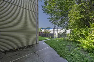 1565 W Grand, Detroit, MI 48208 - Photo 16