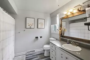 6617 Knollview Dr, Hudsonville, MI 49426 - Photo 10