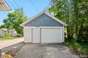 124 N Warren Ave, Big Rapids, MI 49307 - Photo 18
