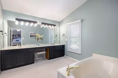 4923 Lexington Court, Rochester, MI 48306 - Photo 20