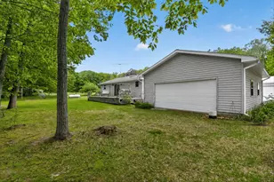 3076 Senator Rd, Sheridan, MI 48884 - Photo 28
