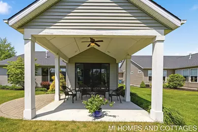 14052 Phoenix Place, Holland, MI 49424 - Photo 2