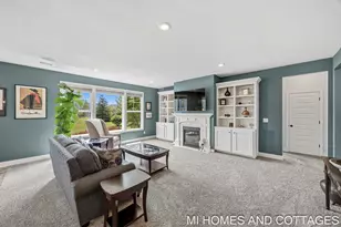 14052 Phoenix Pl, Holland, MI 49424 - Photo 4