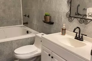 369 Tanglewood, Brighton, MI 48116 - Photo 20
