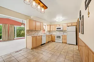 66 Boyer Dr, Battle Creek, MI 49014 - Photo 8